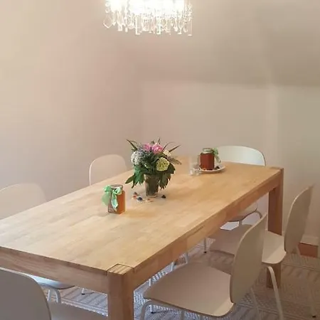 In Gemutlichem Landhaus In Seenahe